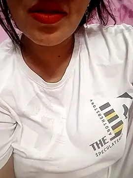 Snapshot of sweety_sona chatting on 09-15-25, 06:41 sweety sona online show from 09-15-25, 06:41