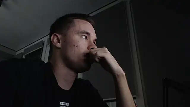 FreddyBredi online show from 10-30-25, 02:51