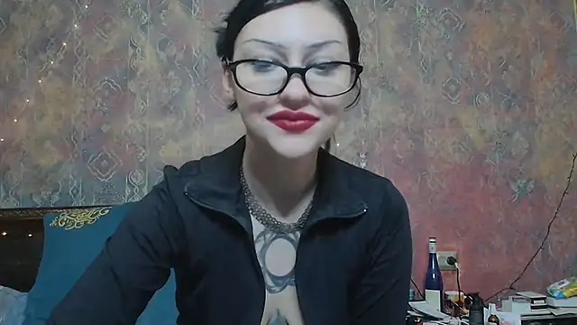 Susie su online show from 11-30-25, 12:31