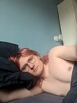 youlupo online show from 03-06-26, 01:51