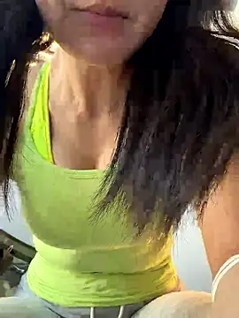 Ninazhang online show from 05-11-26, 01:11