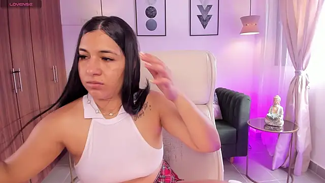 DANDARA THOM online show from 11-01-25, 07:05