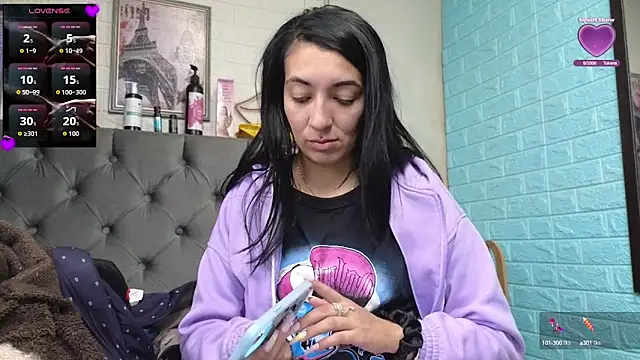 SALOME KORLAND online show from 09-25-25, 12:20