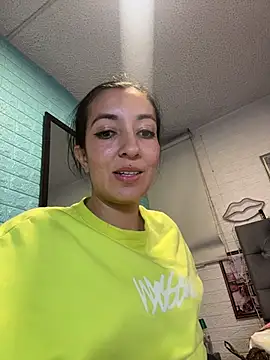 SALOME KORLAND online show from 10-22-25, 09:47