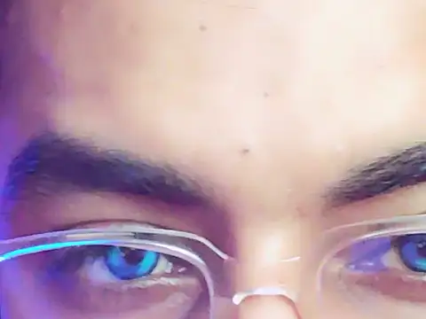 ChiseledCharm online show from 10-20-25, 07:25