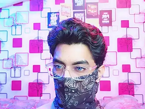 ChiseledCharm online show from 10-23-25, 07:45