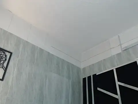 chaniesmith69x online show from 10-31-25, 08:21