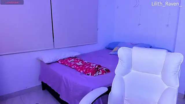 Lilith Raven  online show from 10-06-25, 04:21