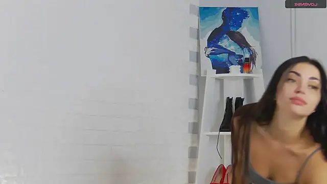 Snapshot of Agnessa chatting on 11-24-25, 09:20 Agnessa online show from 11-24-25, 09:20