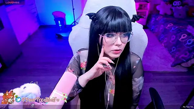 AlyssaRomanova online show from 12-22-25, 03:36