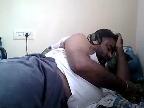 Snapshot of sree4143 chatting on 09-11-25, 05:51 sree4143 online show from 09-11-25, 05:51