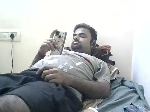 Snapshot of sree4143 chatting on 10-04-25, 03:54 sree4143 online show from 10-04-25, 03:54