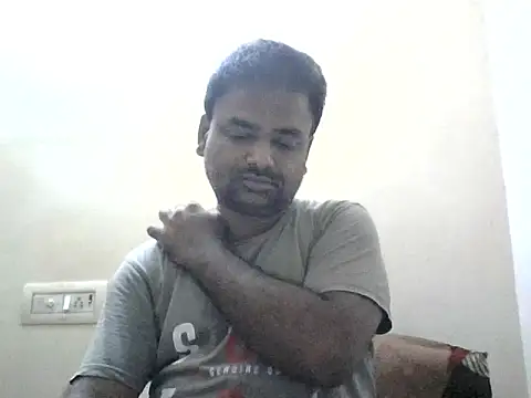 Snapshot of sree4143 chatting on 10-12-25, 01:54 sree4143 online show from 10-12-25, 01:54