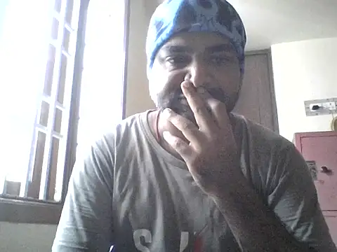 Snapshot of sree4143 chatting on 10-24-25, 03:03 sree4143 online show from 10-24-25, 03:03