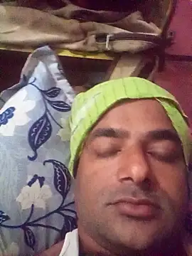 Snapshot of sree4143 chatting on 11-07-25, 08:47 sree4143 online show from 11-07-25, 08:47