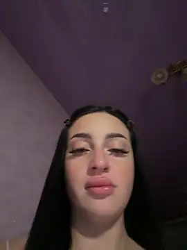 Snapshot of Soft_Pleasure chatting on 11-28-25, 05:54 Soft Pleasure online show from 11-28-25, 05:54