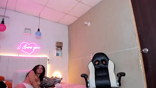 Snapshot of Andre_lezcano chatting on 09-23-25, 08:12 Andre lezcano online show from 09-23-25, 08:12