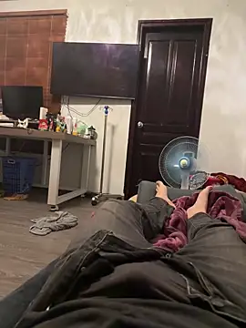 Tunphamdzai online show from 12-19-25, 11:39