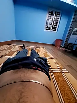 Tamilpayan00 online show from 02-11-26, 04:34