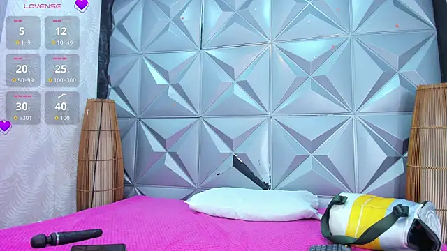 GreciaFox1 online show from 12-18-25, 11:38