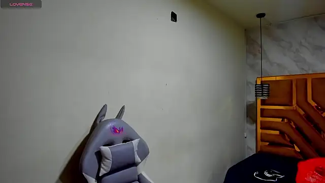 Luciifeer  online show from 03-04-26, 06:36