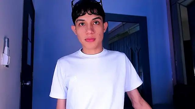 Sebax Young online show from 02-16-26, 08:16