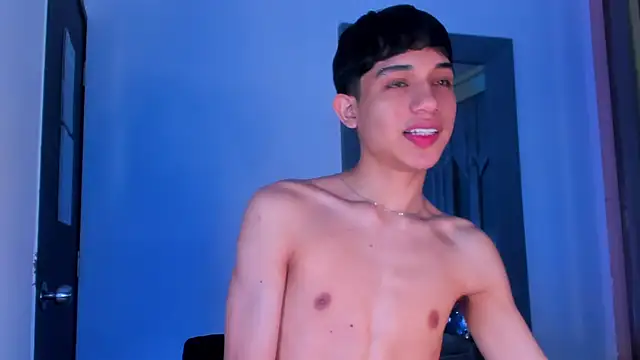 Sebax Young online show from 03-08-26, 08:34