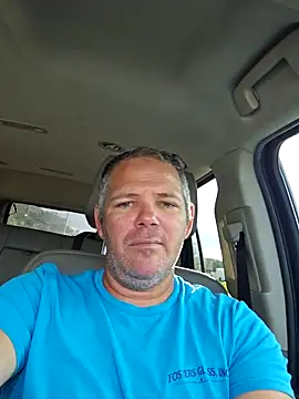 cubanitofeliz40 online show from 11-24-25, 01:55