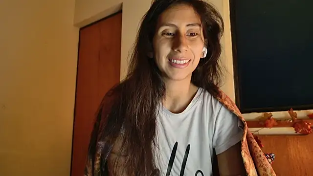  MoonLipson  online show from 10-15-25, 06:02