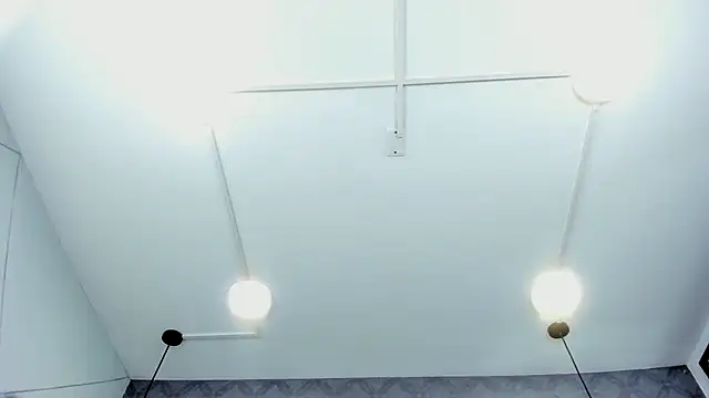 Snapshot of ThaliaCross chatting on 10-09-25, 07:56 ThaliaCross online show from 10-09-25, 07:56