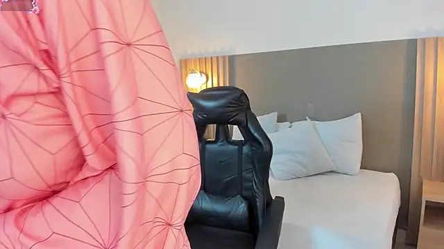 emma fhox online show from 10-02-25, 02:29