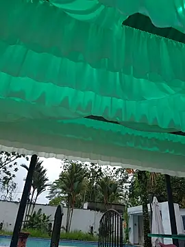 Yessica Lopezz online show from 04-27-26, 11:30