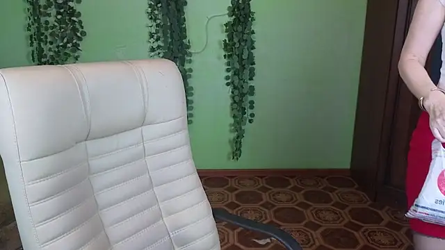 Snapshot of Habibi_Honeyy chatting on 11-09-25, 10:57 Habibi Honeyy online show from 11-09-25, 10:57