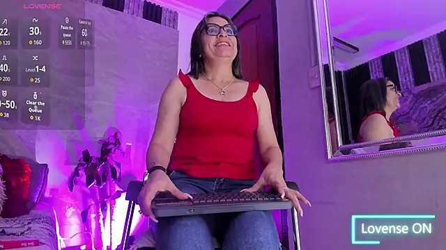 Agatha Pleasure online show from 09-12-25, 11:54