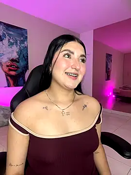 Snapshot of Celestee69 chatting on 11-29-25, 07:50 Celestee69 online show from 11-29-25, 07:50