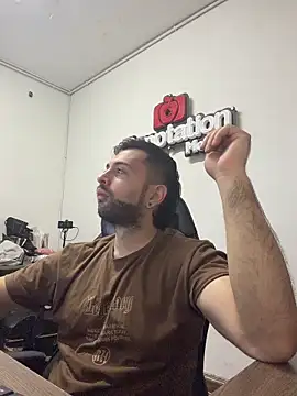 Snapshot of Nacho_Masters chatting on 02-19-26, 01:29 Nacho Masters online show from 02-19-26, 01:29