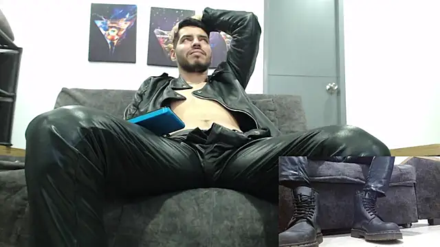 Snapshot of mackdaniels chatting on 11-27-25, 08:44 mackdaniels online show from 11-27-25, 08:44