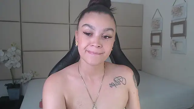 Rossi Baker online show from 10-21-25, 04:41