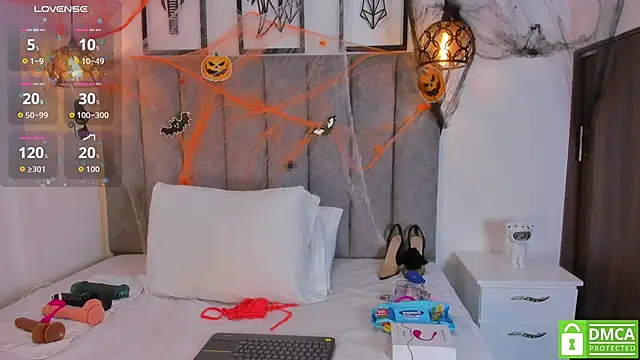 Gia Scott online show from 10-26-25, 09:21