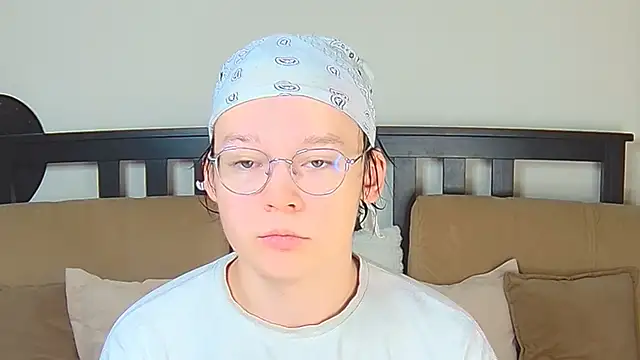 Derek Carter online show from 12-04-25, 01:09