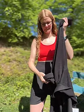 Bikergirl 97 online show from 04-22-26, 11:12