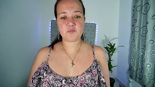 Gabrielajewel  online show from 09-18-25, 09:06