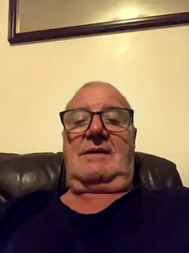 mke1874 online show from 10-04-25, 08:18