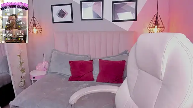 Snapshot of Baby__kitty_ chatting on 09-18-25, 08:33 Baby  kitty  online show from 09-18-25, 08:33