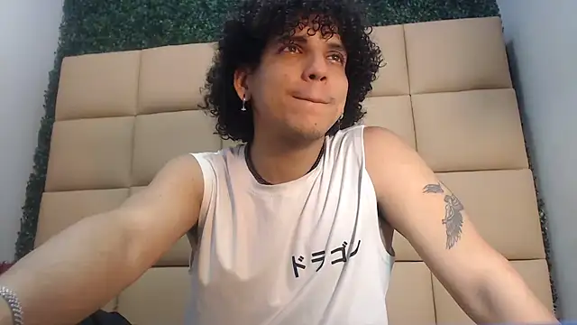 Xfire boy69 online show from 09-10-25, 02:39