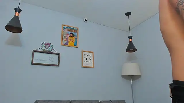 Xfire boy69 online show from 01-10-26, 08:54