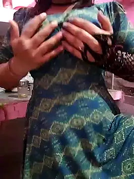 Snapshot of hot_grieal1 chatting on 09-22-25, 08:33 hot grieal1 online show from 09-22-25, 08:33