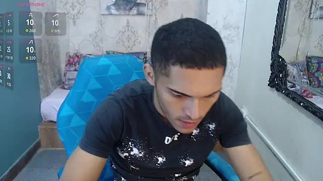 Derek Storm  online show from 11-04-25, 10:36