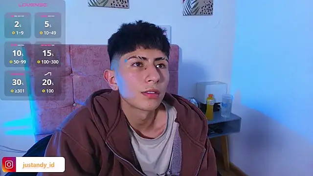 Snapshot of Andy_Justgame chatting on 11-21-25, 10:52 Andy Justgame online show from 11-21-25, 10:52