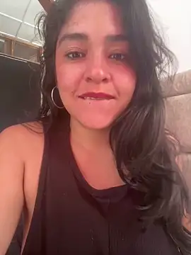EmilyNoir1 online show from 06-14-26, 03:47